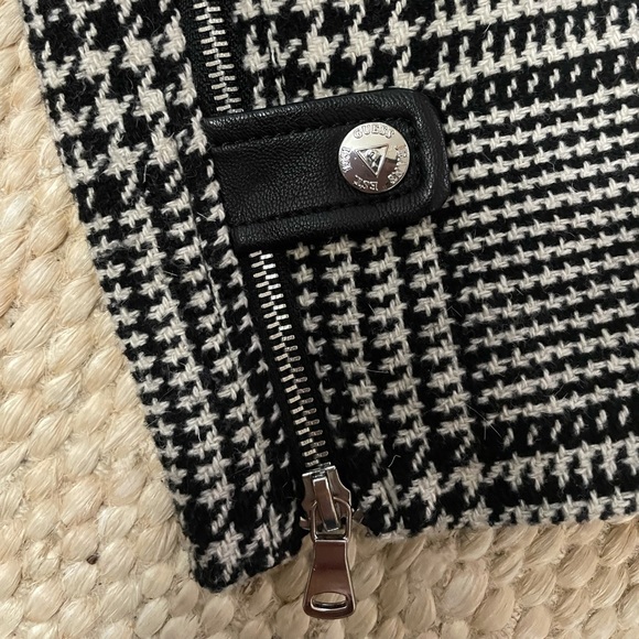 Guess Coat/Jacket - Picture 6 of 6